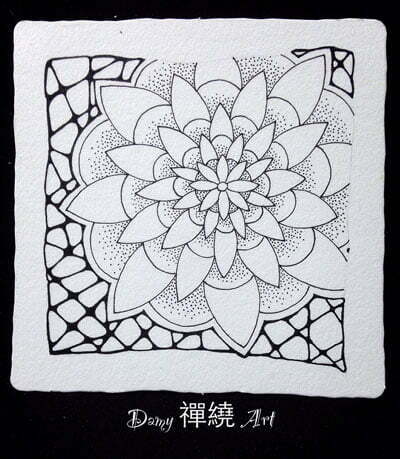 Black and White Doodle Flower Pattern | L.J. Knight Art