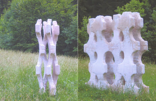 Side and front views of the sculpture that inspired the tangle Casella.
