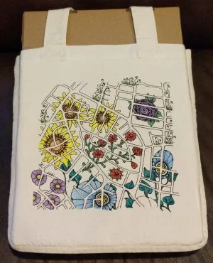 Zentangle-inspired fabric art - How to tangle on canvas bags Zentangle-inspired fabric art - How to tangle on canvas bags