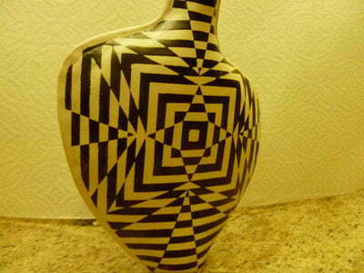 The vase inspiring the On Target Zentangle pattern
